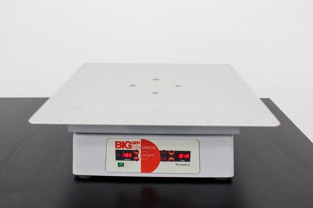 Barnstead M73735 Orbital Shaker 120V 60Hz Digital Oscillator In Use