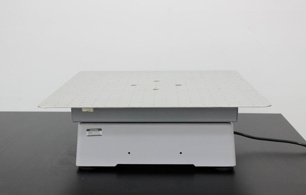 Barnstead M73735 Orbital Shaker 120V 60Hz Digital Oscillator In Use