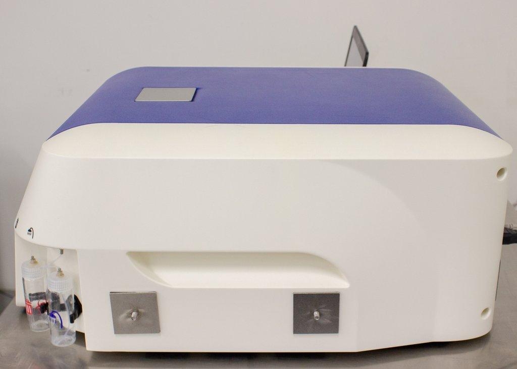 EMD Millipore Guava easyCyte HT Flow Cytometer High-Throughput Includes Software