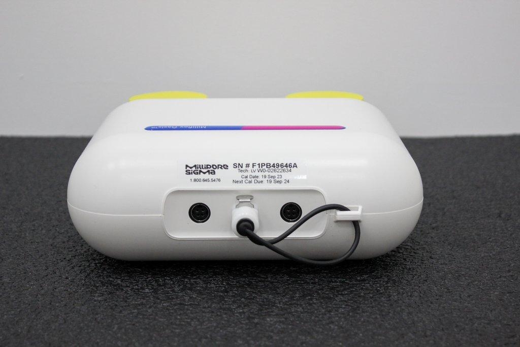 Millipore MMSYSTMM1 Milliflex Oasis Filtration Pump 120V 50Hz/60Hz USA