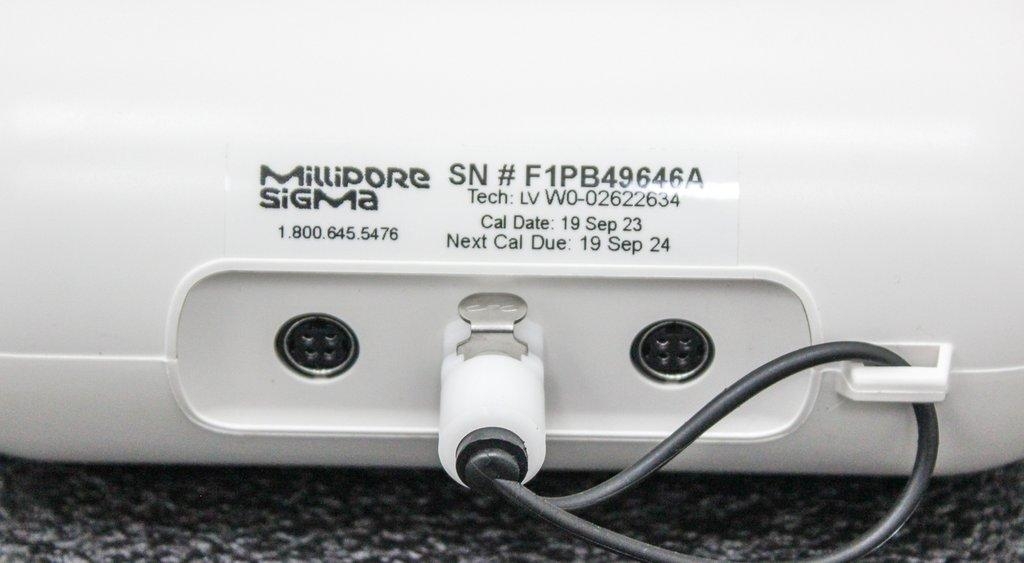 Millipore MMSYSTMM1 Milliflex Oasis Filtration Pump 120V 50Hz/60Hz USA