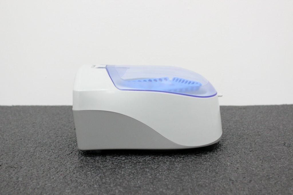 Benchmark Scientific C1012 Centrifugation Microcentrifuge 7000 RPM 12 place 2mL