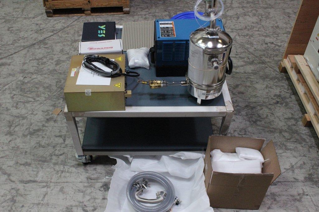 YES YES-EcoCoat US 1224P Deposition System Silane Vapor Phase With Computer