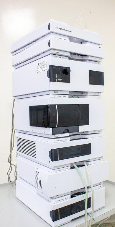 Agilent 1200 Series HPLC System with MWD Detector - Flexible Solvent Delivery