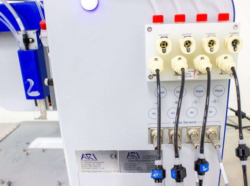 ARI Cobra Liquid Handling Robot 1/4 Channel 300nL-5uL Fast Dispensing