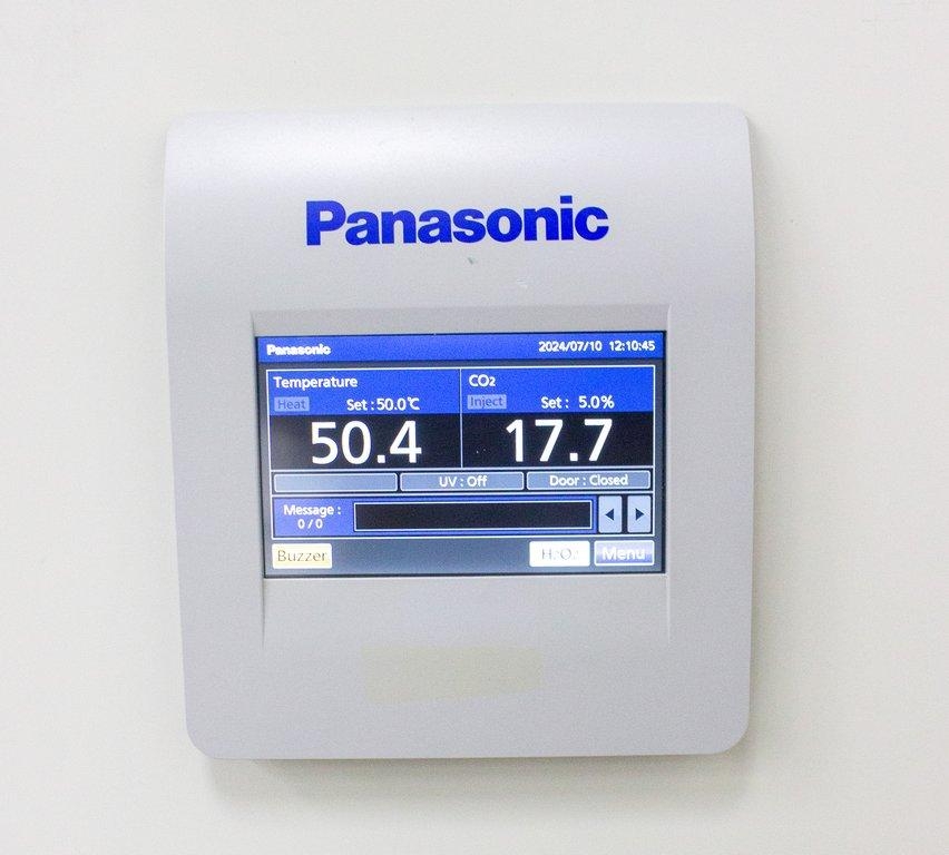Panasonic MCO-170AICUV-PA CO2 Incubator Environmental Stable Lab Use
