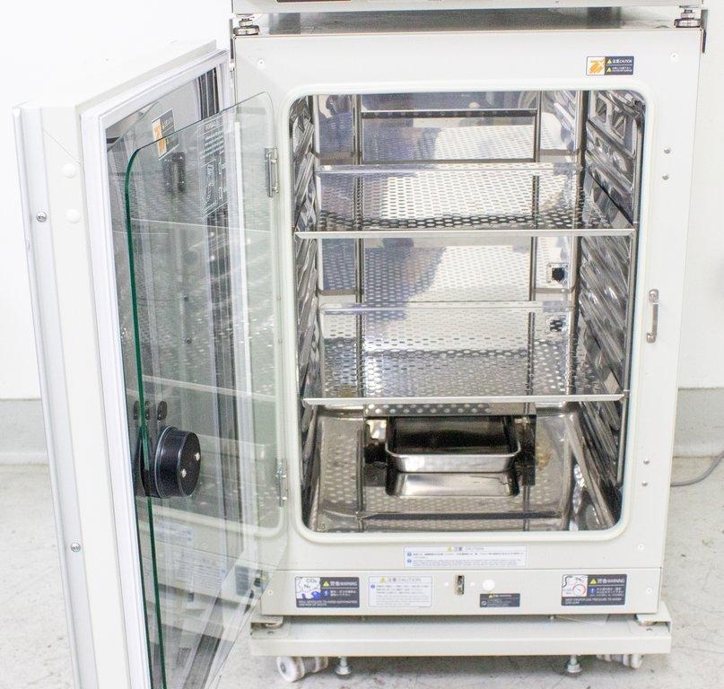 Panasonic MCO-170AICUV-PA CO2 Incubator Environmental Stable Lab Use