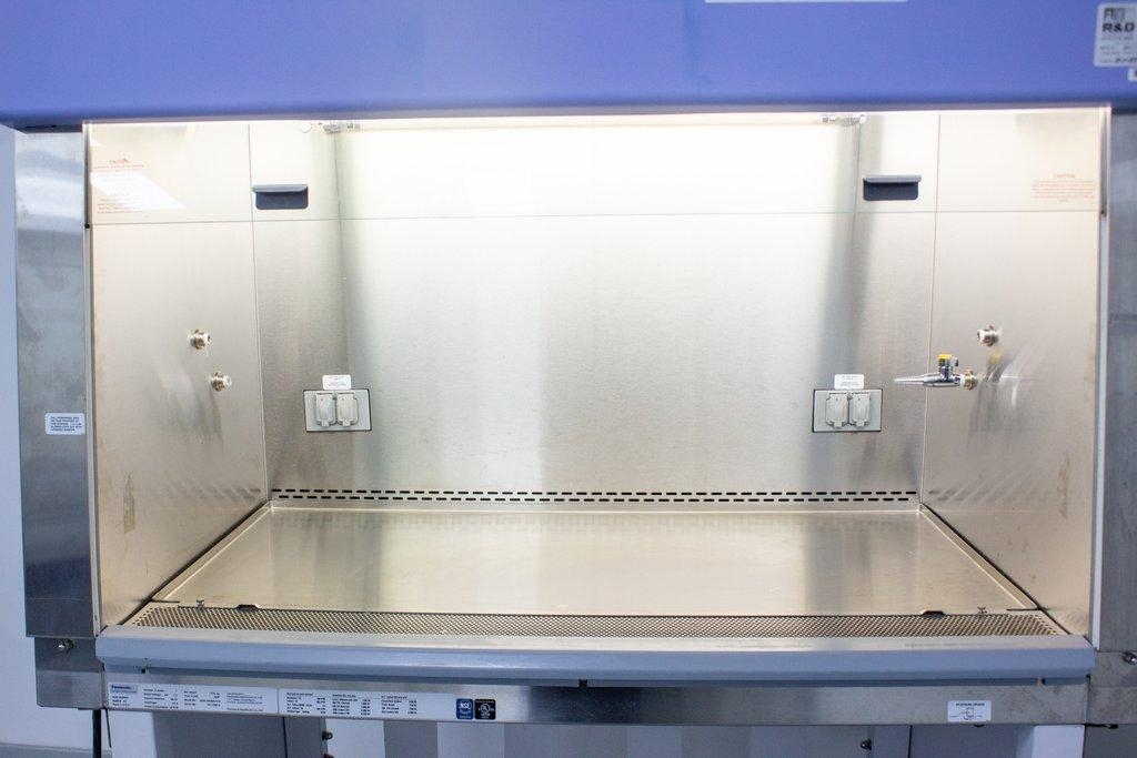 Panasonic MHE-N400A2-PA Class II Type A2 Biological Safety Cabinet with HEPA Filtration