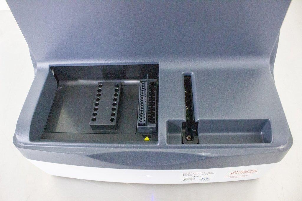 Agilent G2965A Automated Electrophoresis System for RNA DNA Protein Analysis