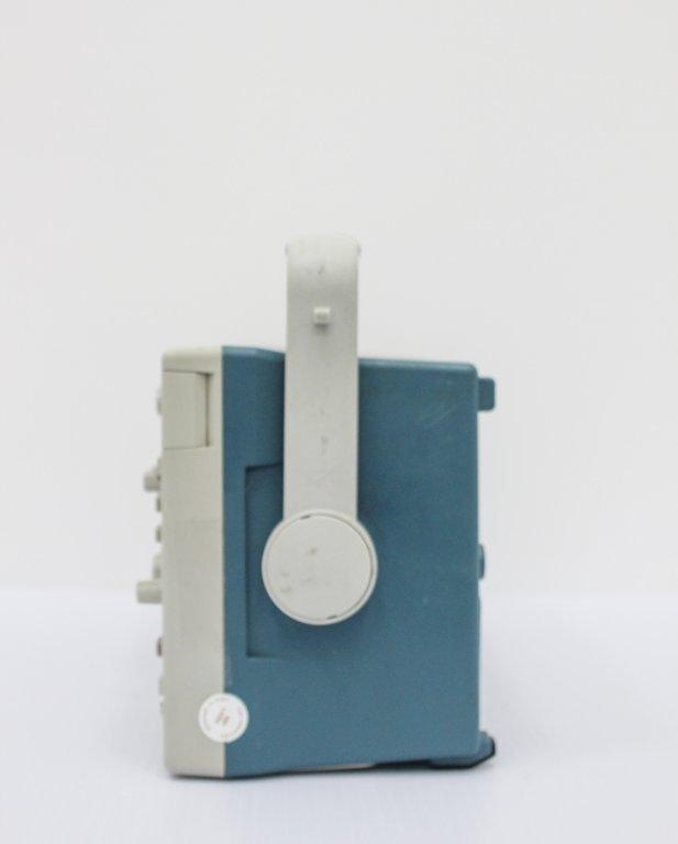 Tektronix TDS 3014B Four Channel Digital Oscilloscope 100-240V 60Hz DPO 2015