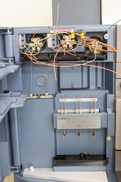 Waters Xevo G2-XS TOF Mass Spectrometer 220V Used for Compound Analysis