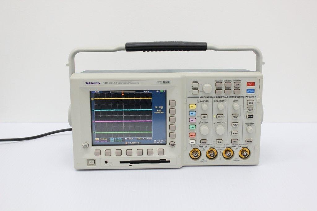 Tektronix TDS 3014B Four Channel Digital Oscilloscope 100-240V 60Hz DPO 2015