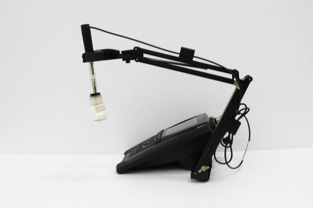 Thermo Orion Star A211 Meter pH Electrode Advanced Turn-Key System 120V-60Hz