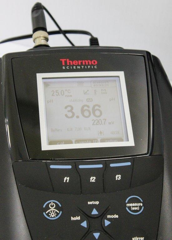 Thermo Orion Star A211 Meter pH Electrode Advanced Turn-Key System 120V-60Hz
