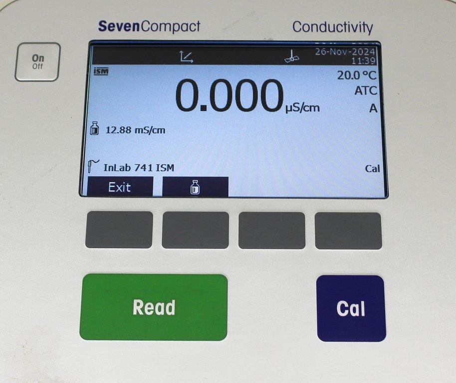 Mettler-Toledo Seven Compact S230 Meter pH, Conductivity, 120V 50/60Hz, VG