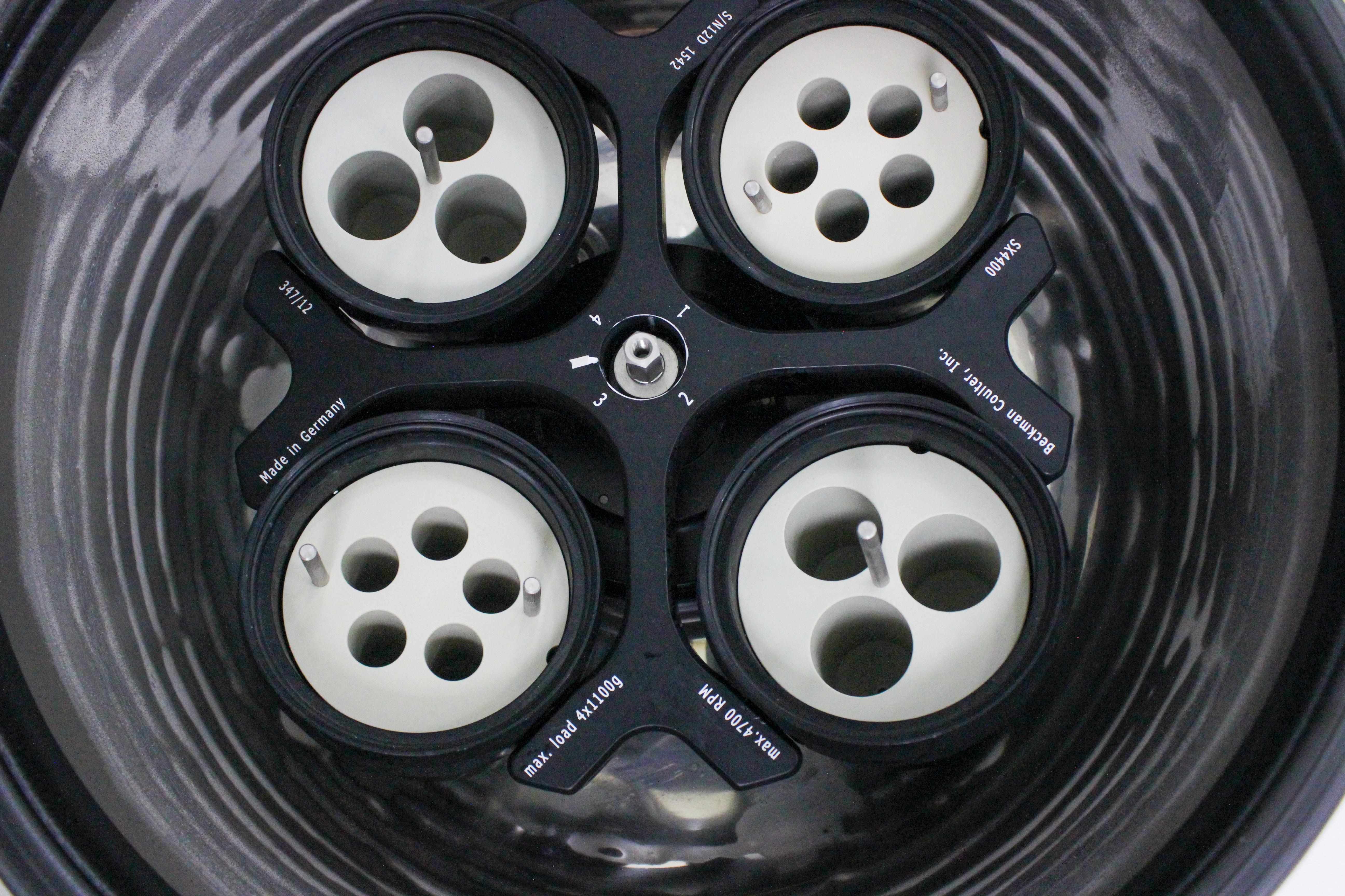 Beckman Coulter Allegra X-30R Centrifuge with 18,000 RPM, 120V, Refrigerated