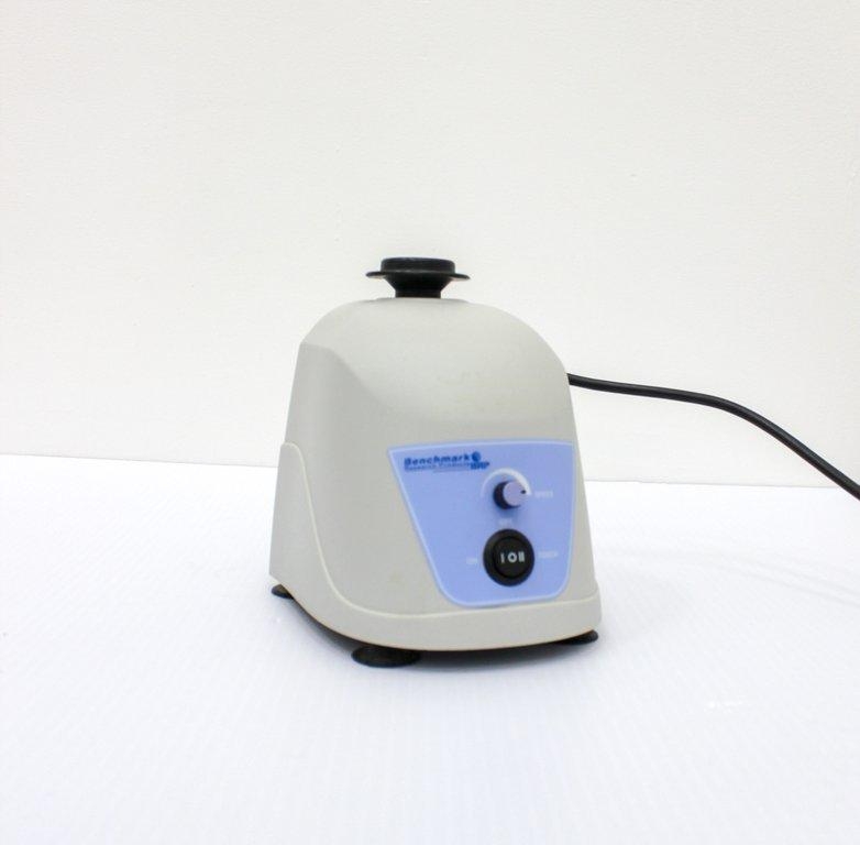 Benchmark Research BV1000 Vortex Mixer E (Excellent) Condition with Power Cord