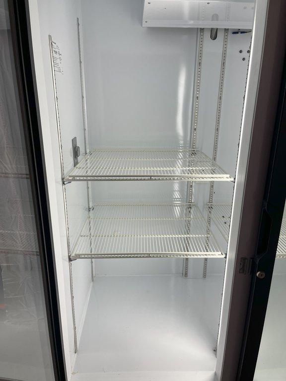 Fisher Scientific MH49PA-GAEE-FS Double Door Refrigerator, Cold Storage