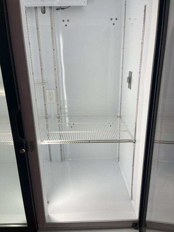Fisher Scientific MH49PA-GAEE-FS Double Door Refrigerator, Cold Storage