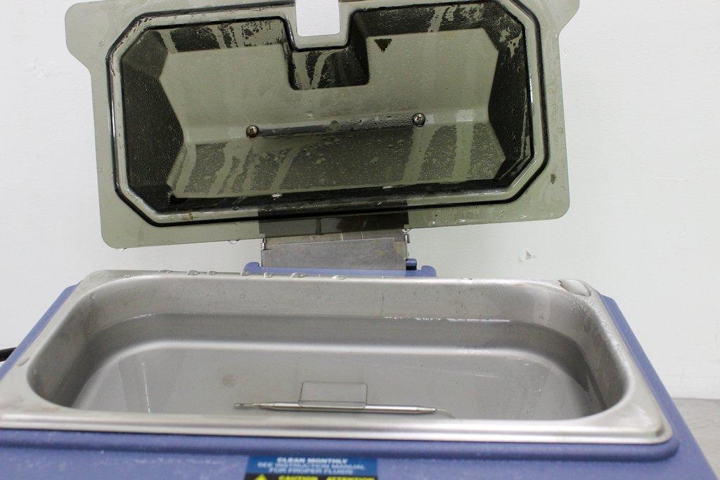 Fisher Scientific Isotemp 102S Water Bath Laboratory Equipment 120V