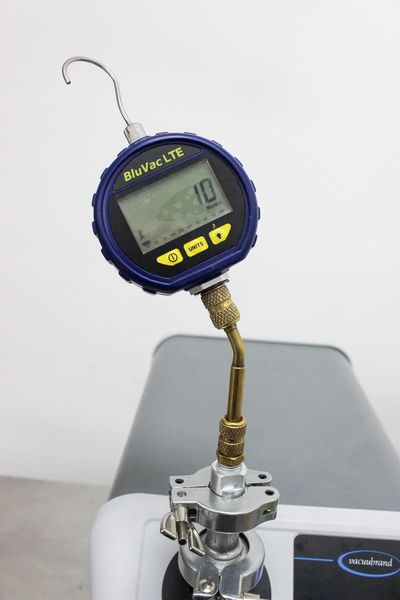 Labconco FreeZone 6 Plus Freeze Dryer -84°C, 6L Benchtop Lyophilizer