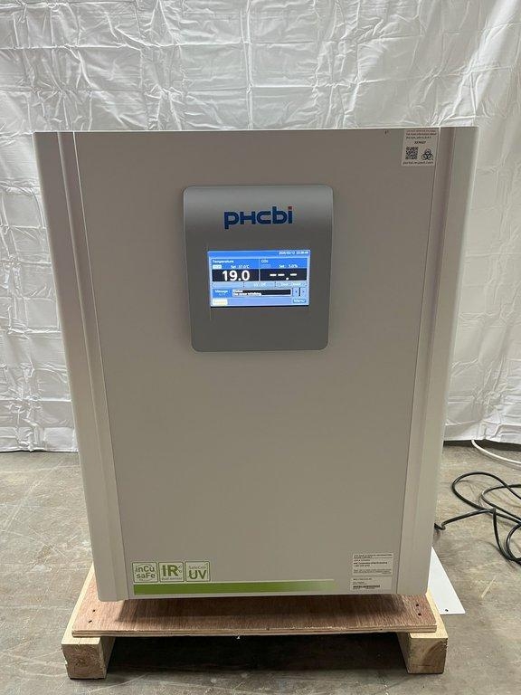 PHCBI MCO-170AICUVL Incubator CO2 Chamber Near New 170L Capacity