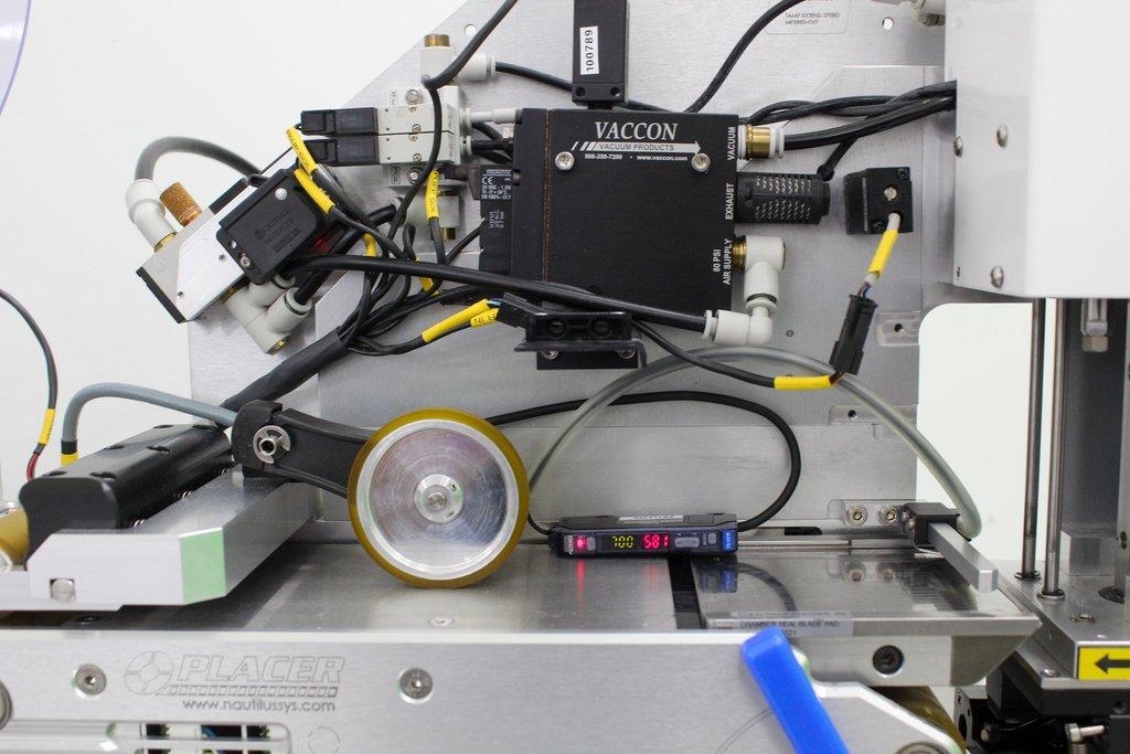 Nautilus Alere PL100i-EP Adhesive Applicator Precision Industrial Equipment