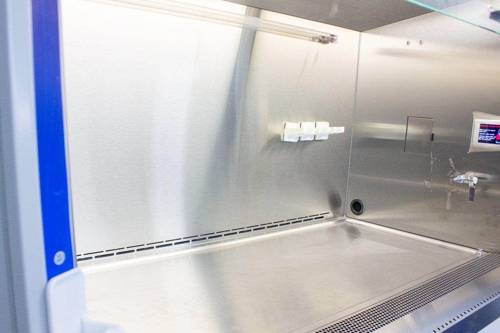 Labconco Purifier Logic+ 4Ft A2 Biosafety Cabinet HEPA Filter System 115V