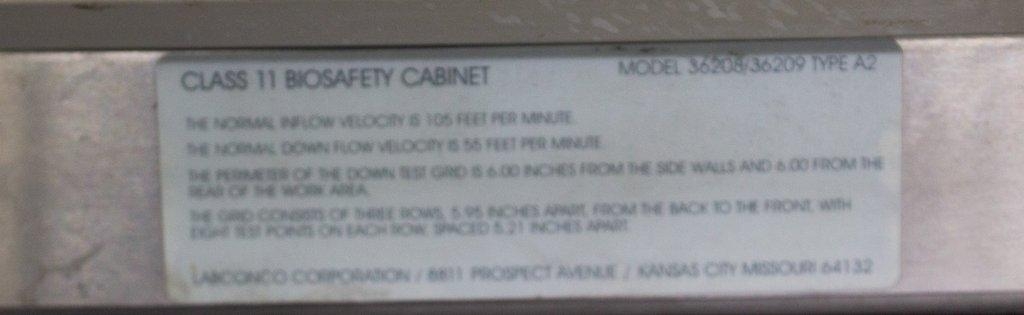 Labconco Delta Series Class II Biosafety Cabinet 4ft Purifier Stains 120V BSC