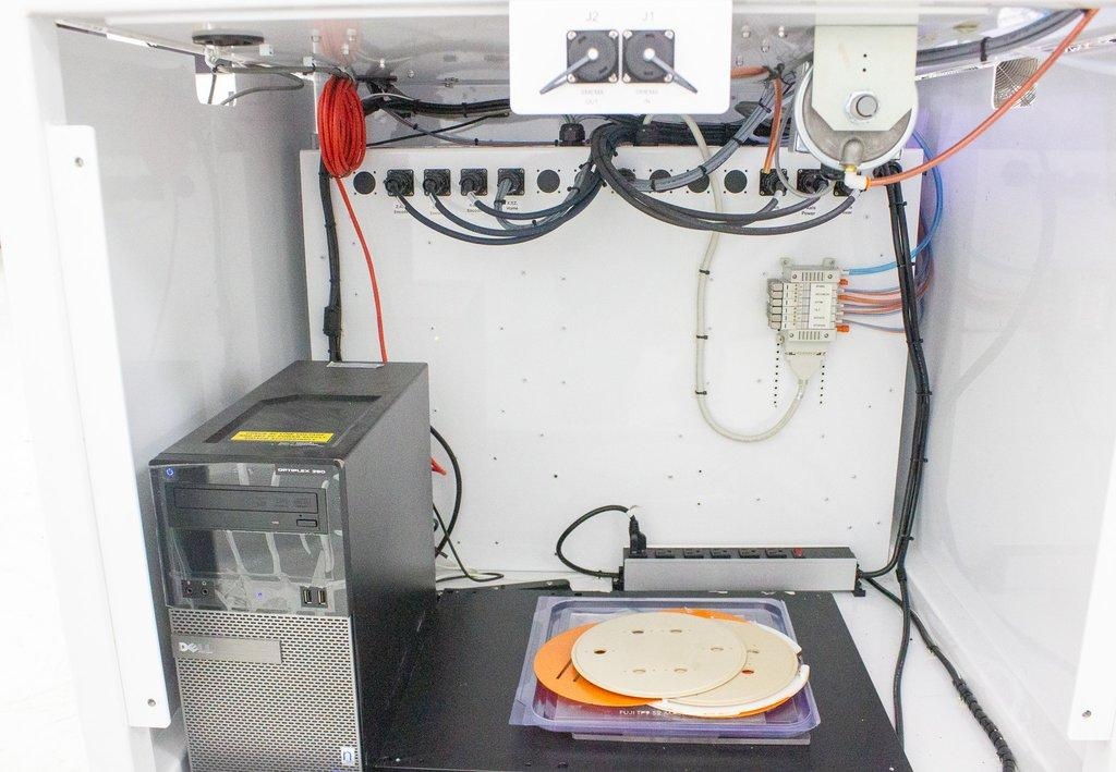 Sono-Tek FlexiCoat Coater Standalone System Includes Computer 3 Heads