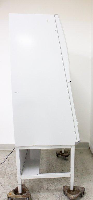 Labconco Purifier Logic+ 4Ft Class II A2 Biosafety Cabinet Used HEPA Filter