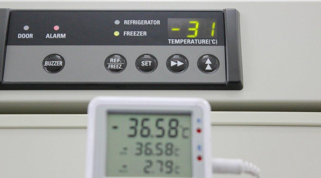 Panasonic Pharmaceutical Refrigerator/Freezer MPR-715F -30C Storage