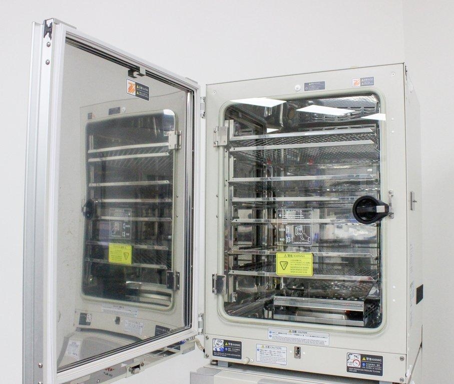 Sanyo MCO-19AIC CO2 Incubator 170L 0-20pct Dual IR Control Excellent