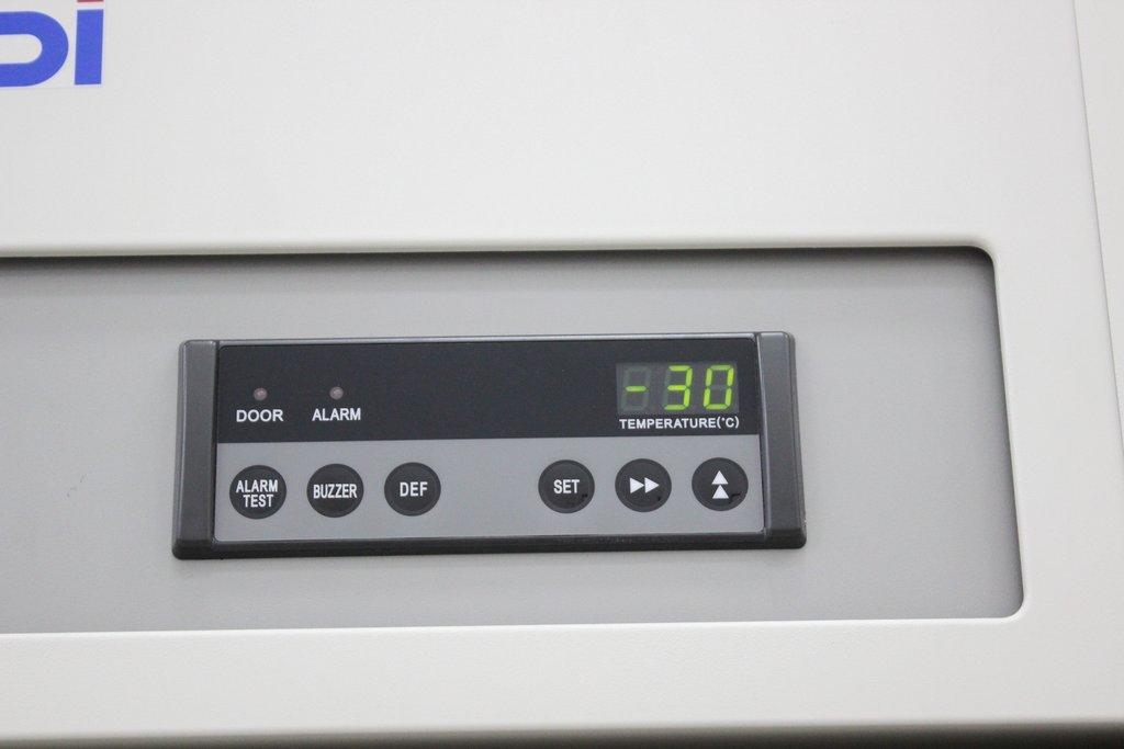 phcbi Biomedical Freezer MDF-U731 Cold Storage, 22.0cuft, -30C, Upright