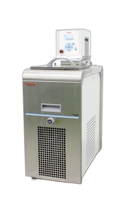Thermo Haake a25 with SC 150 Controller Laboratory Temperature Control Unit
