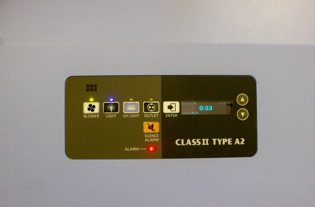 Panasonic MHE-N400A2-PA Biosafety Cabinet Class II A2 115V 60Hz With Stand