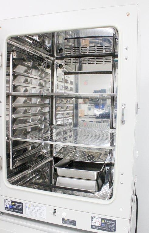 Panasonic MCO-170AICUVL-PA CO2 Laboratory Incubator 5.8 cu.ft Capacity