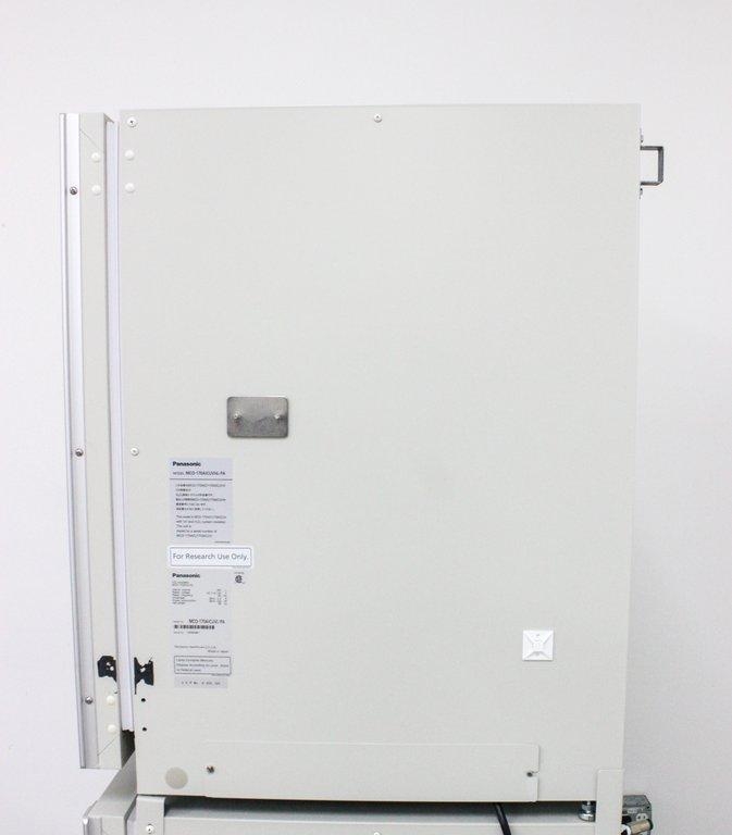 Panasonic MCO-170AICUVL-PA CO2 Laboratory Incubator 5.8 cu.ft Capacity