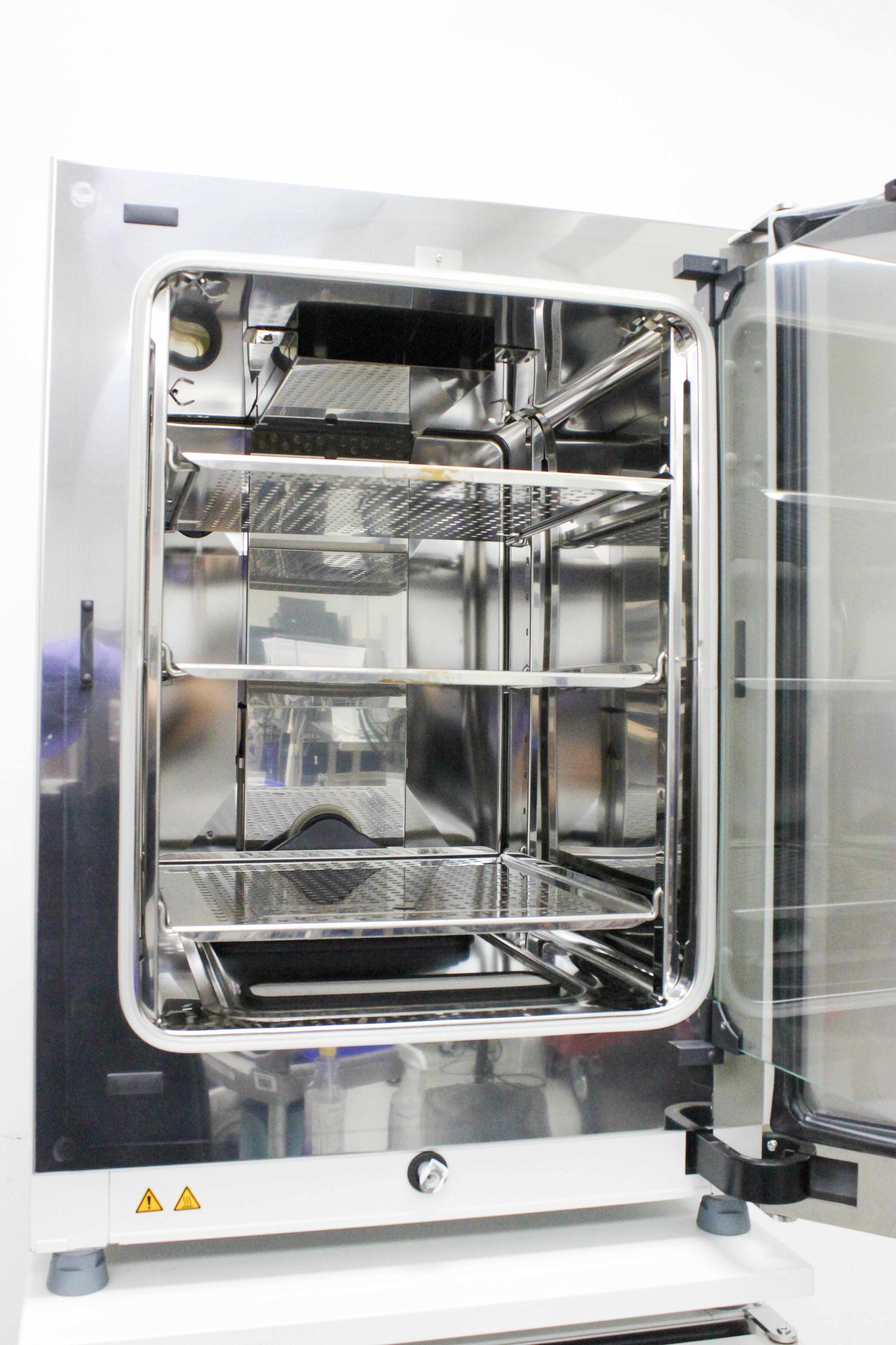 Thermo Scientific HERAcell vios 160i CO2 Incubator 120V 50/60Hz