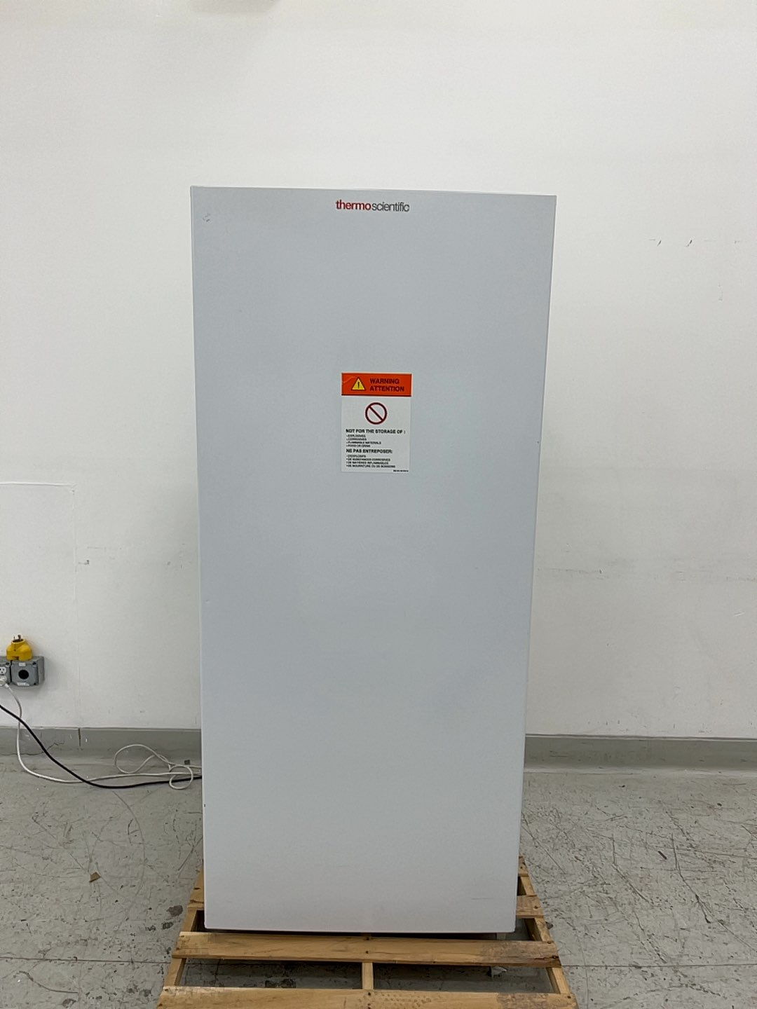 Thermo TSV20FPSA Refrigerator Freezer Combo -12C to 12C 21 cu ft R600a