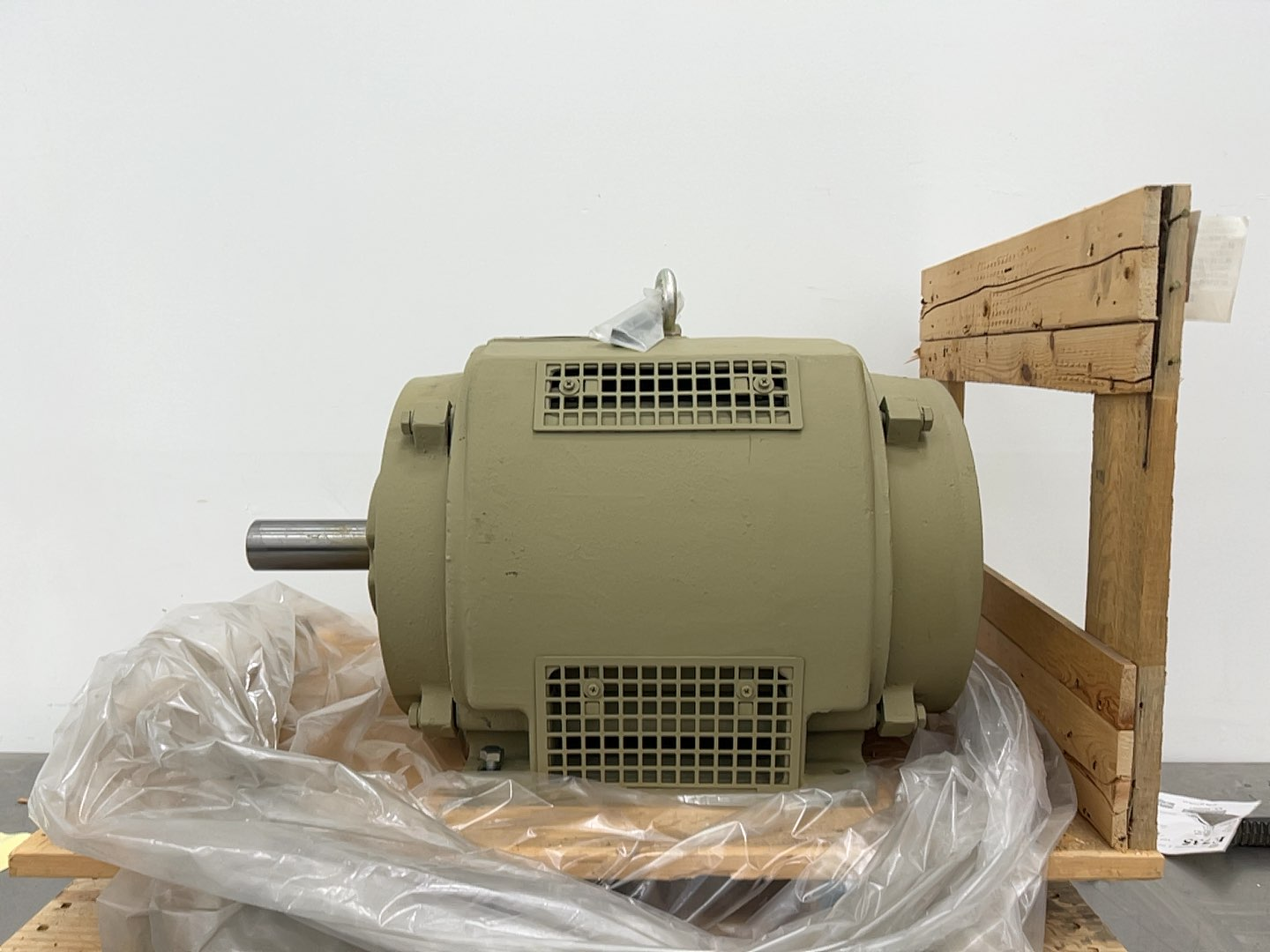 GE 5KS286ATE205A Motor 30 HP Frame E735 Industrial USA 230-460V 1775 RPM