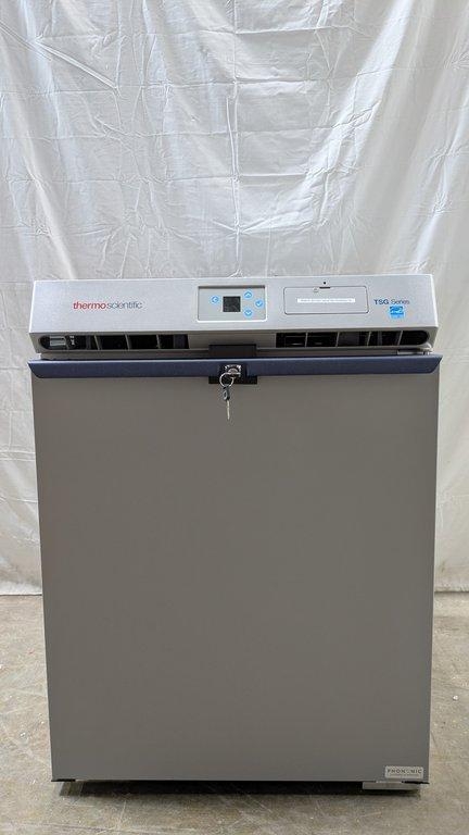Thermo Scientific TSG505SA Undercounter Refrigerator for Cold Storage Tasks