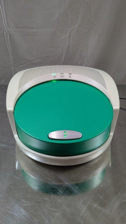 BIO-RAD QX100 Droplet Generator for Precise Droplet Digital PCR