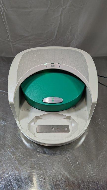 BIO-RAD QX100 Droplet Generator for Precise Droplet Digital PCR