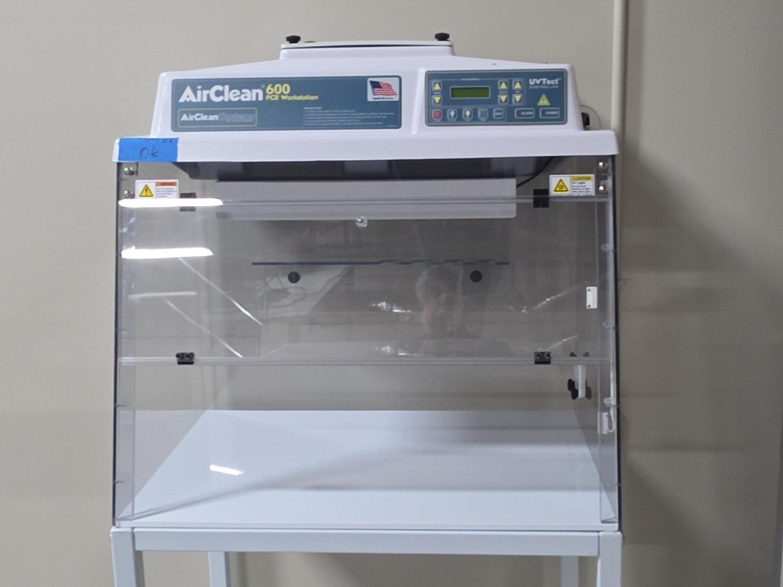 AirClean Systems AC600 Series PCR Workstations. 115V.