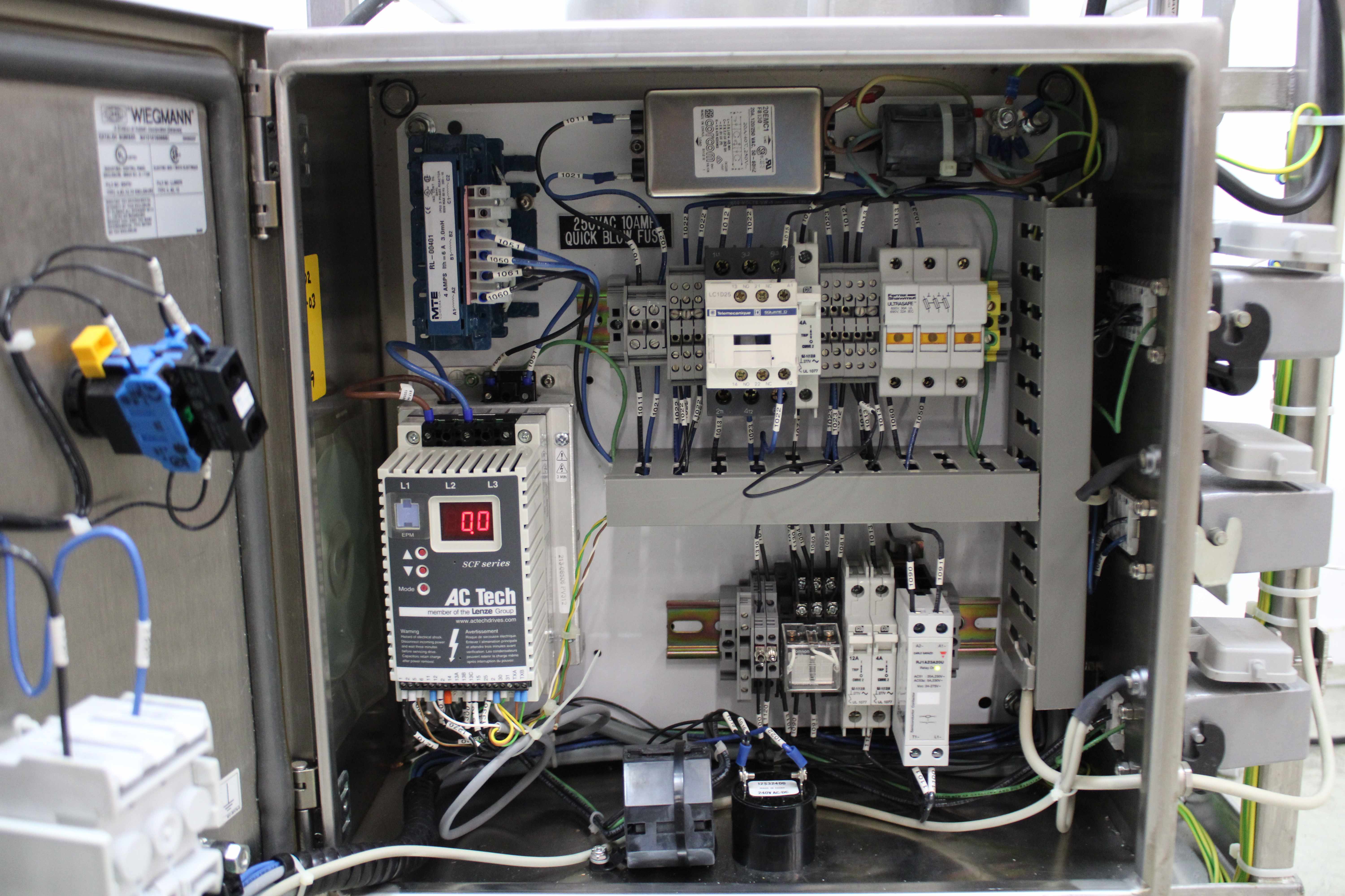 HyClone SV50171.02 50L Single-Use Bioreactor w/ MotorMixer on Cart, Used