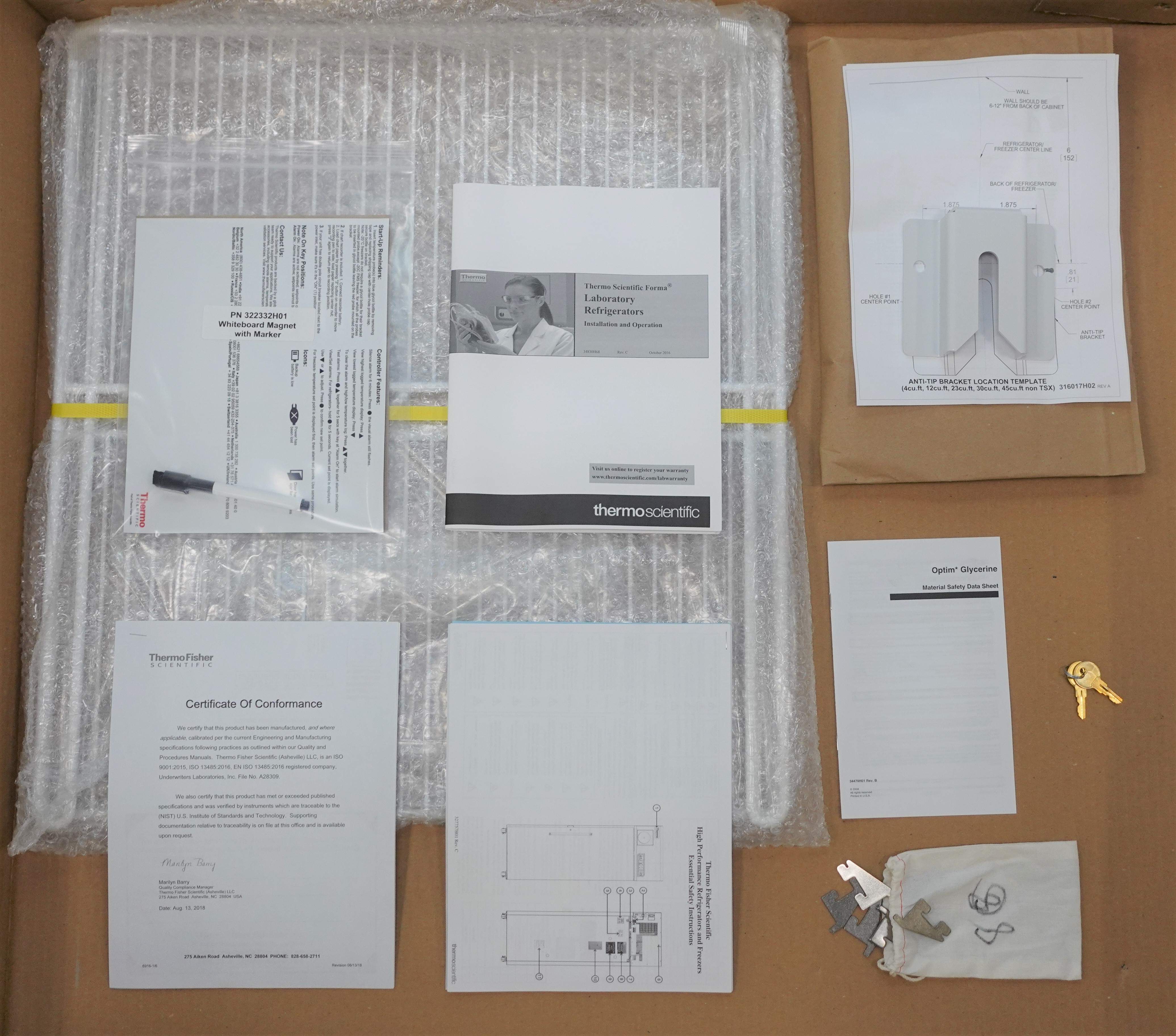 Thermo FRCR2304V 23.3 CU.FT. Refrigerator Forced Air Defrost LED Used