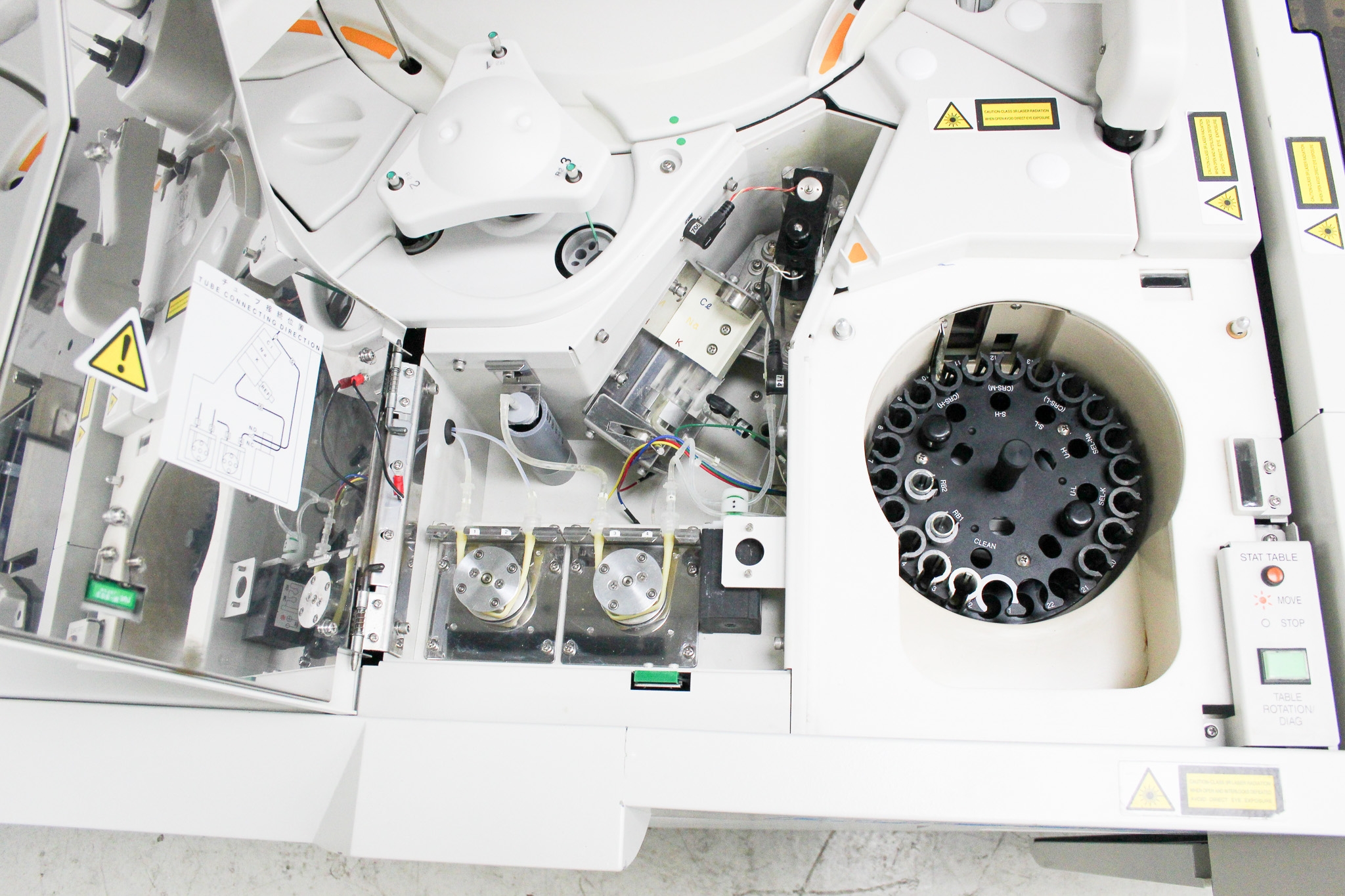 Beckman AU680 Chemistry Analyzer High Throughput Lab Equipment Used