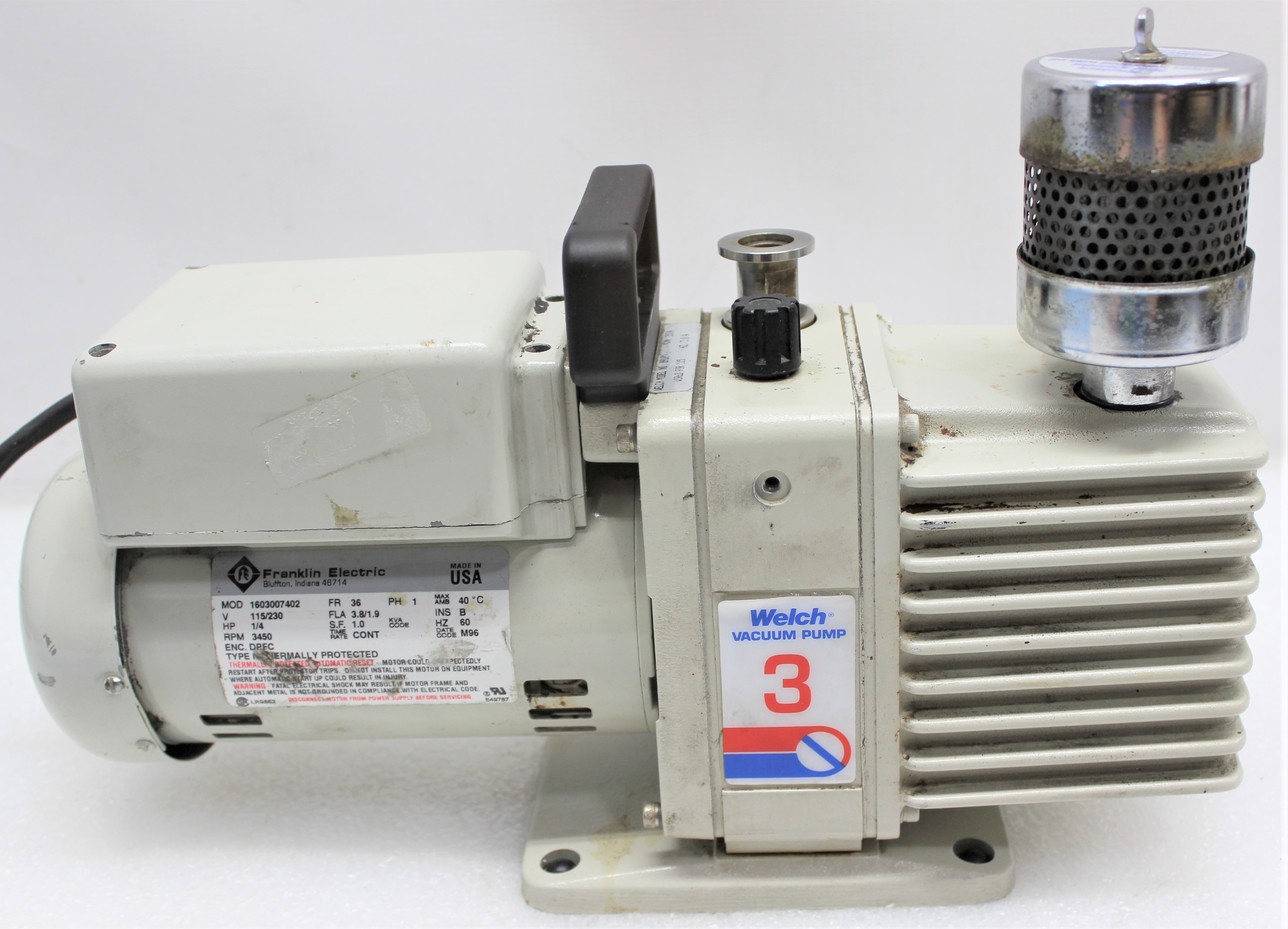 Welch 8910 Vacuum Pump 3450 RPM for Lab Use 120V 60Hz Very Good Condition