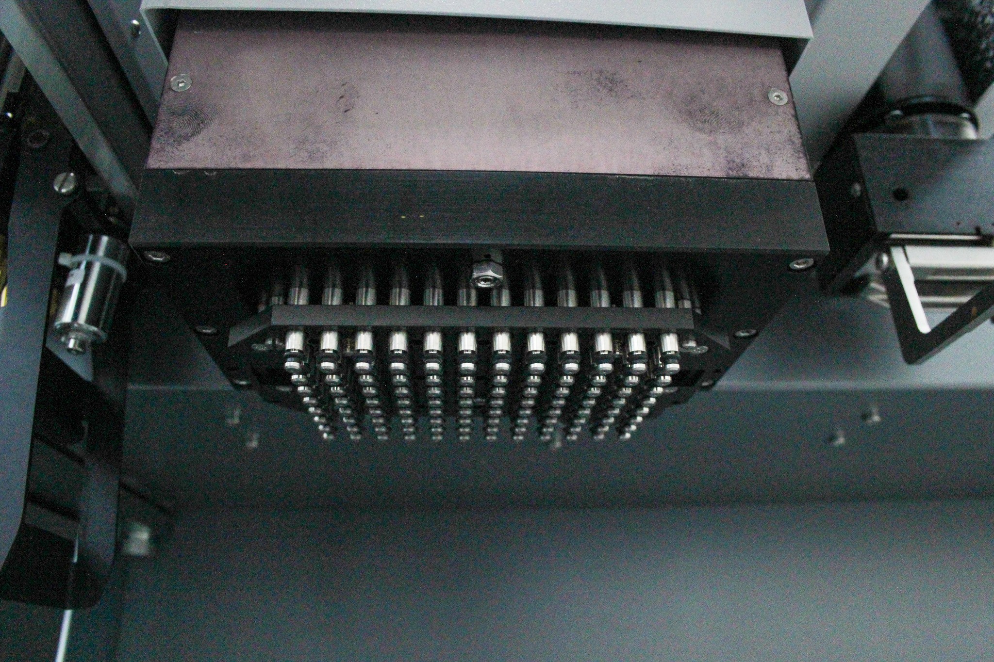 TECAN Freedom Evo-2 200 Automated Liquid Handler Includes Computer/Software